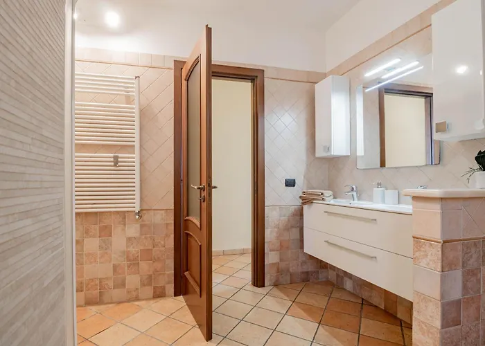 H11 Oasi Serena Parcheggio-giardino Apartman *
